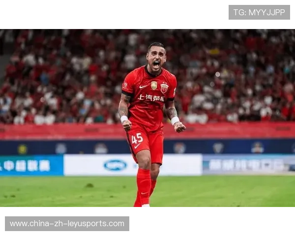 上海海港莱昂纳多中路策动进攻：城市脉动中的完美协奏