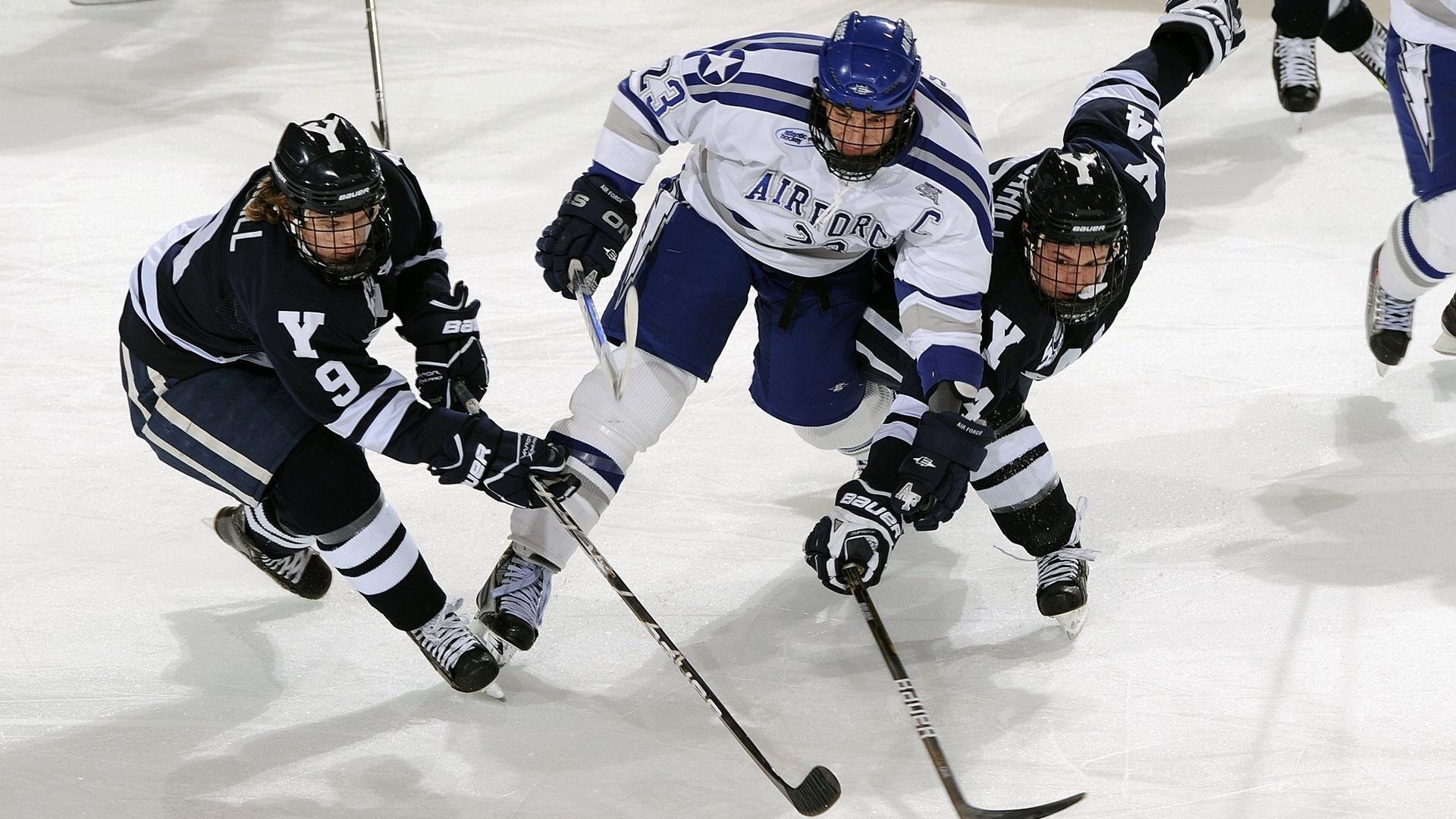 世界青年滑雪锦标赛中国选手表现惊艳全场,中国青年滑雪运动员